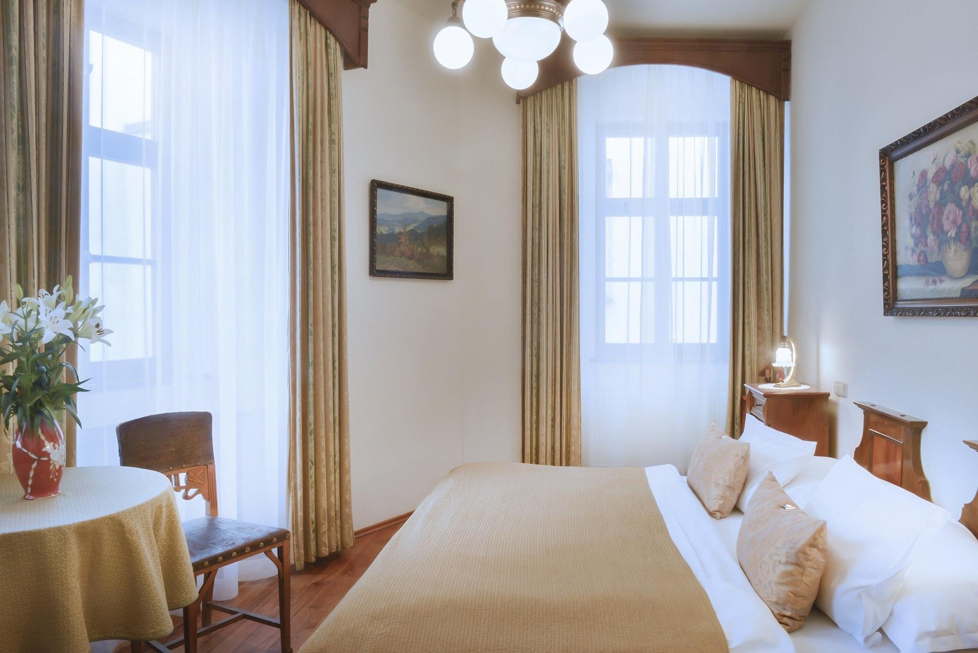 Grand Hotel Praha Ngoại thất bức ảnh